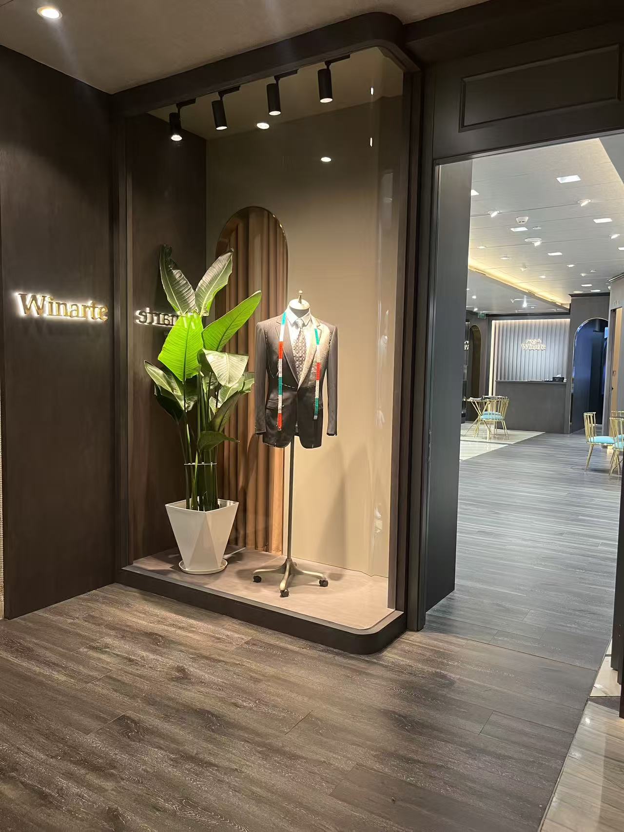 南京五大西装定制店深度剖析，性价比哪家高